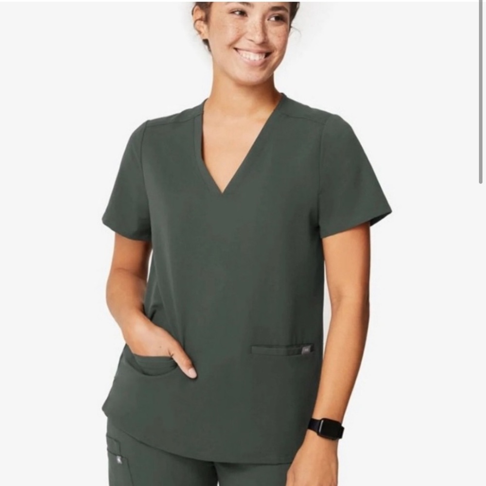 Figs Moss Casma Scrub Top XS